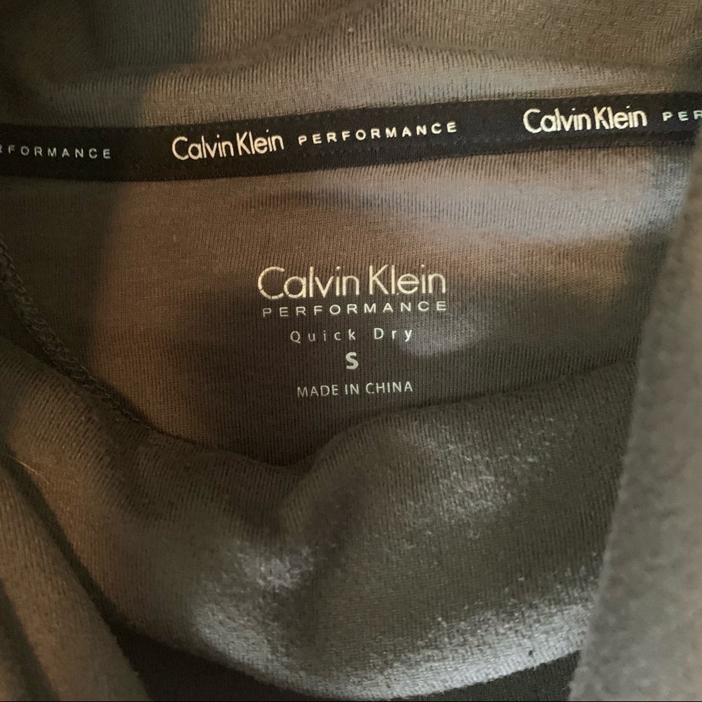 Calvin Klein Performance gray fleece funnel neck athletic sweatshirt S - Picture 2 of 8